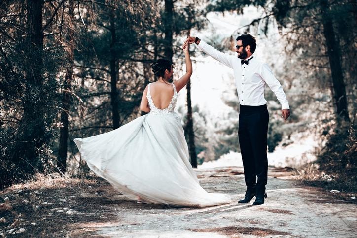 Wedding couple dancing — taught by Jeanne Sharbuno at Atlanta Wedding Dance